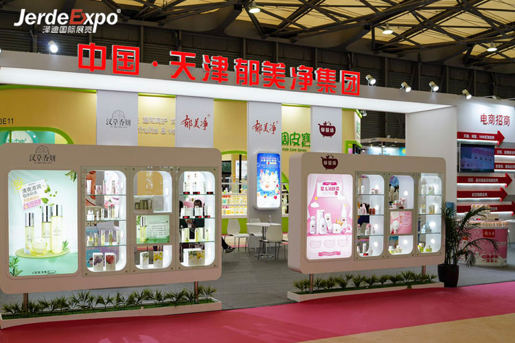 戶外展臺(tái)為什么要采用鋼木結(jié)合結(jié)構(gòu)呢？上海展臺(tái)布置搭建公司答